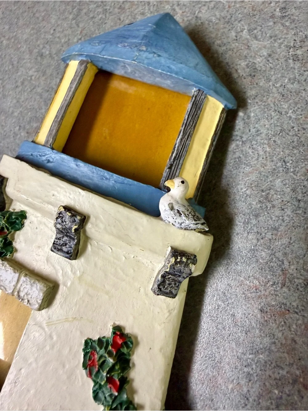 1994 FIGI Graphics Lighthouse Resin Picture Frame Holds 4 Photos Nautical Decor